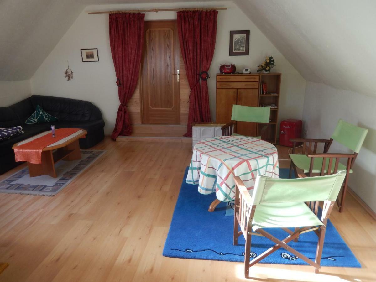 Ferienhaus Am Reitbauernhof Luckyranch Mellach  Buitenkant foto